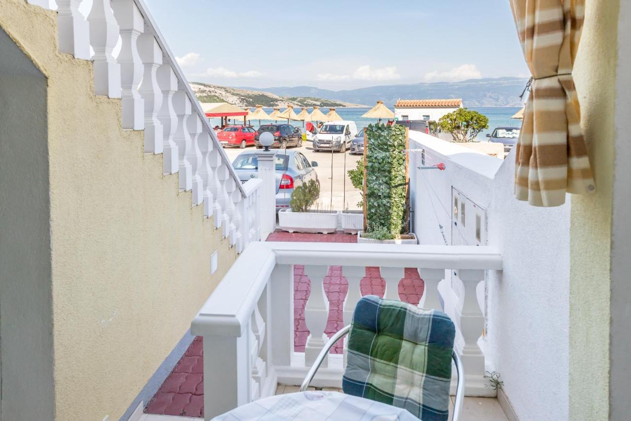 Beach Holiday Baska Esterno foto