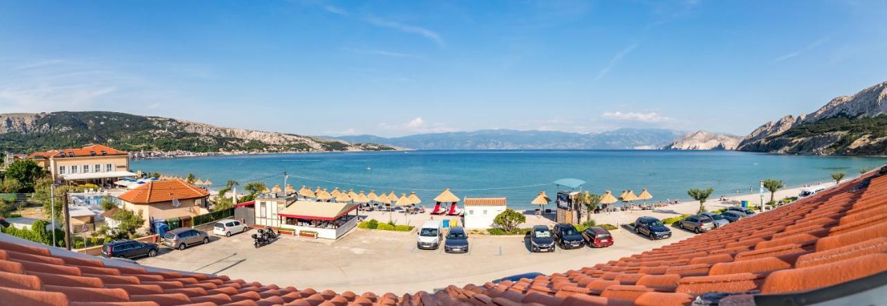 Beach Holiday Baska Esterno foto