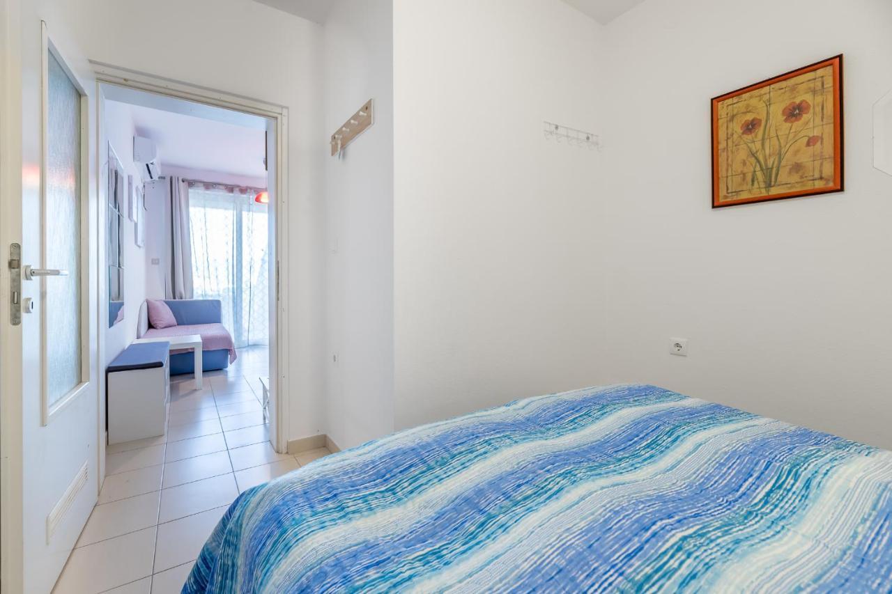 Beach Holiday Baska Esterno foto